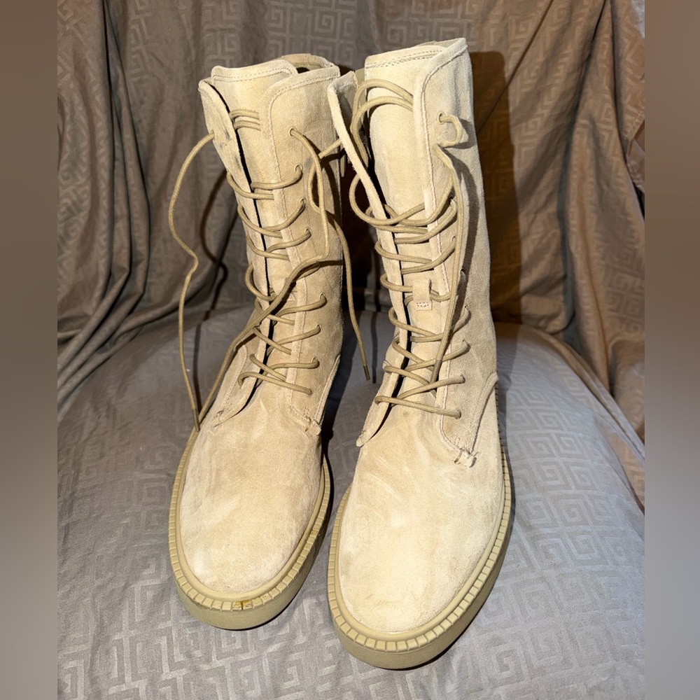NEW Vince Women's Cream Suede Ankle Boots